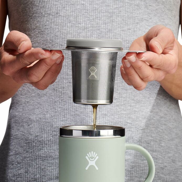 tea-infuser-b9 drif035-tea-infuser-birch-hb-pour_1.jpg