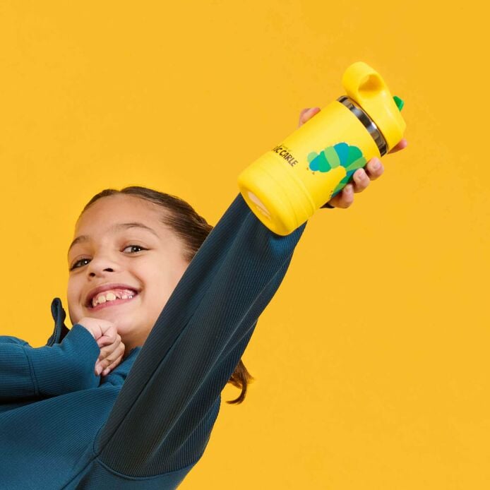 kids-12-oz-bottle-world-of-eric-carletm-r5 9-lifestyle.jpeg