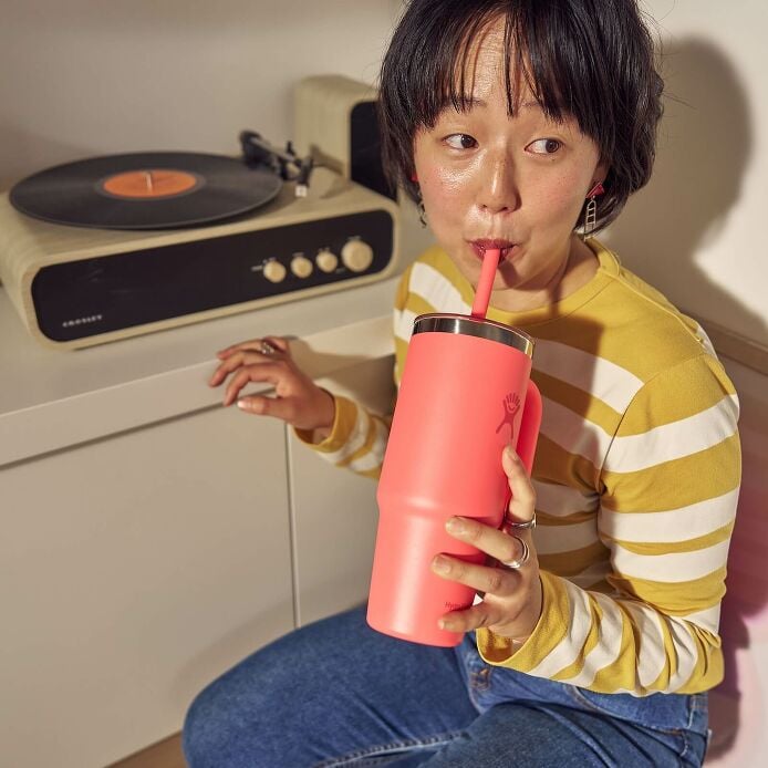 24-oz-travel-tumbler-t7 hf_s26_mcinnis_2487.jpg