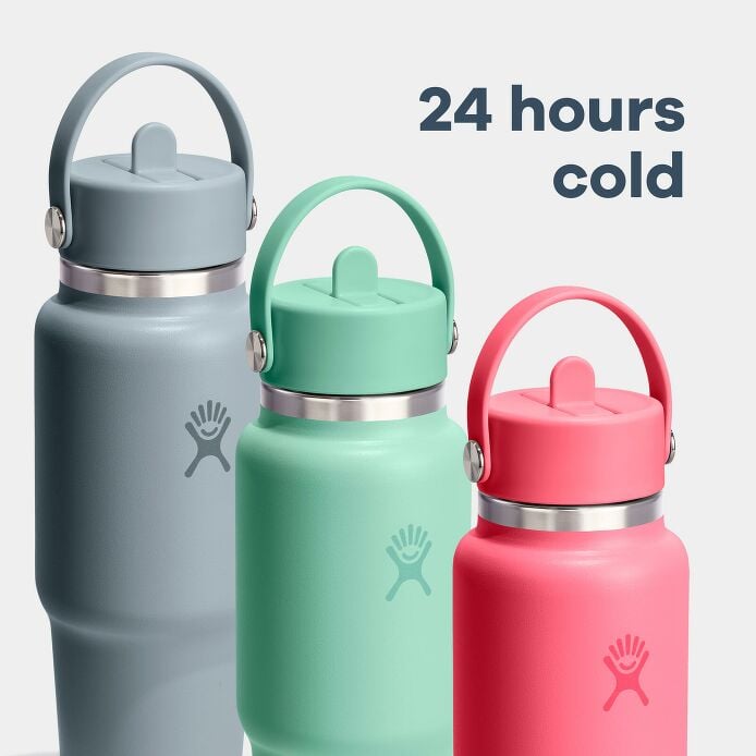32-oz-travel-bottle-with-flex-straw-cap-w8 hf_s26_wtcfs_apdp_04_8.jpg