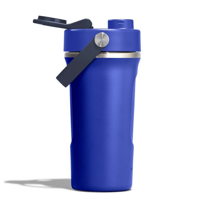 24-oz-insulated-shaker-bottle-e7 mxc24382_24_oz_insulated_shaker_bottle_capri_blue_side.jpg